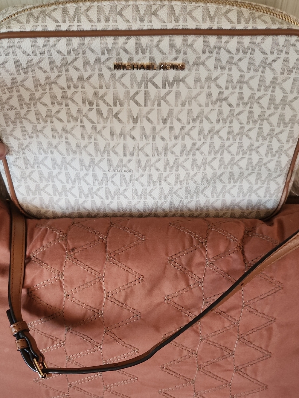 Michael Kors Cream and Brown Women's Bag NWOT - Picture 2 of 4